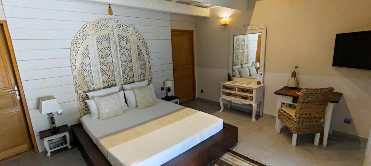 Couleurs Du Sud Bed & Breakfast Vallon-Pont-d'Arc Ngoại thất bức ảnh
